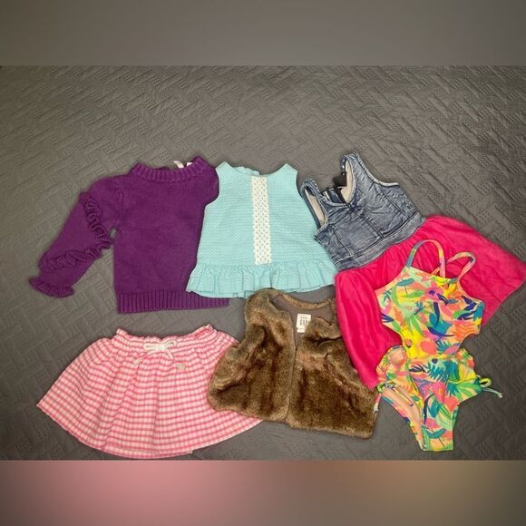 GAP Other - Babygirl Bundle sweater & skirts